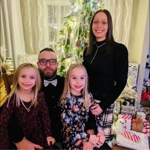 Meet your Posher, Caroline